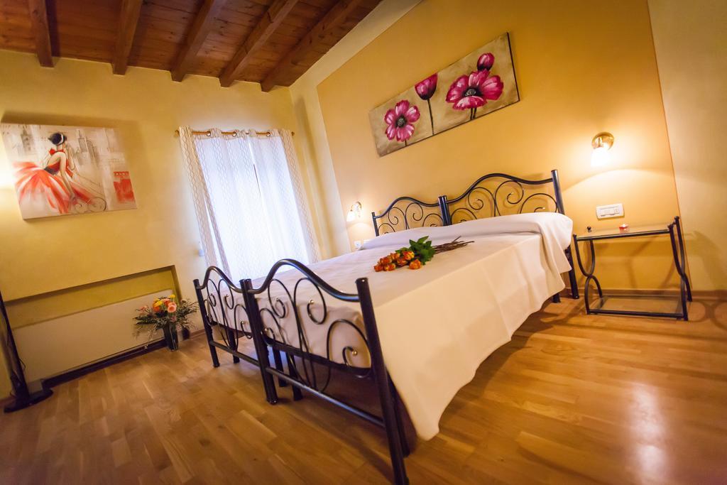 Hotel Alla Corte Dei Bicchi Cavriana Quarto foto